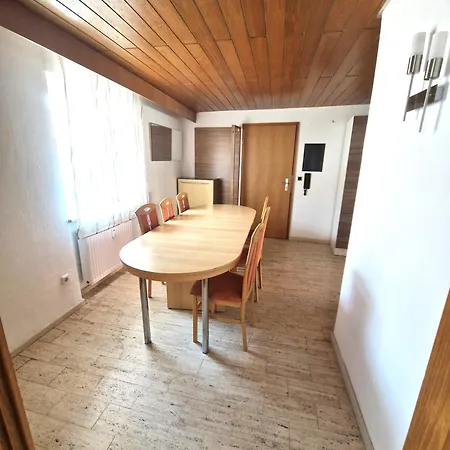 Monteurwohnungen - Monteurunterkunft In Bei Würzburg * Randersacker