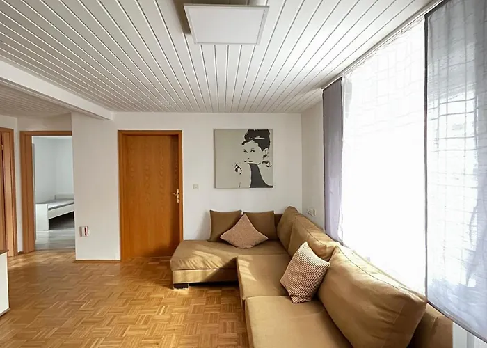 Apartamento Monteurwohnungen - Monteurunterkunft In Bei Würzburg *